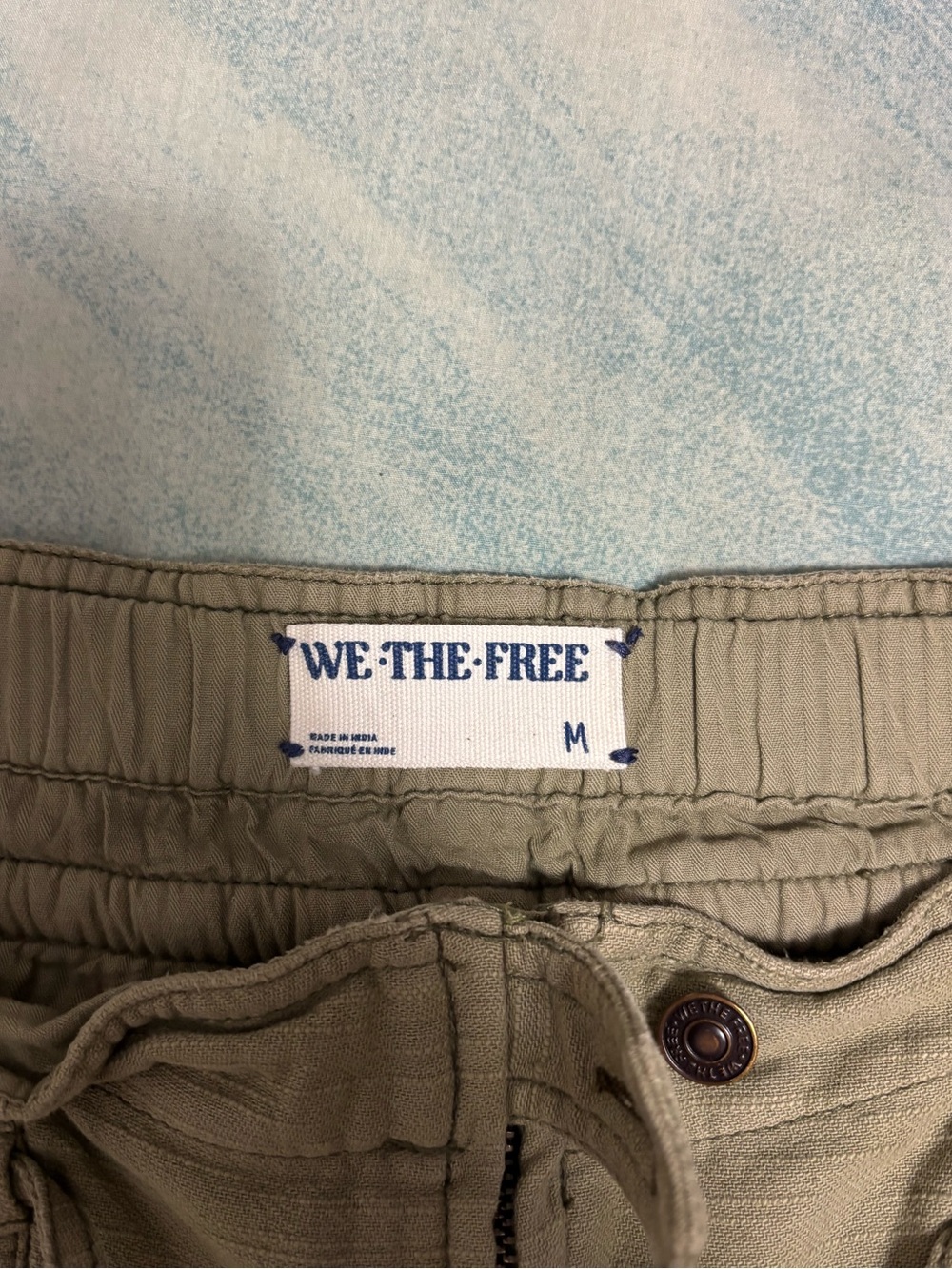 We The Free Park Ave Pull-On Cargo pants size M in color Adventurer - Picture 4 of 9